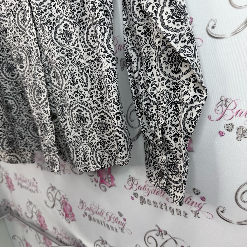 Talbots shirt, wrinkle, resistant, collared, Monochrome Patterned Blouse top - Picture 3 of 14